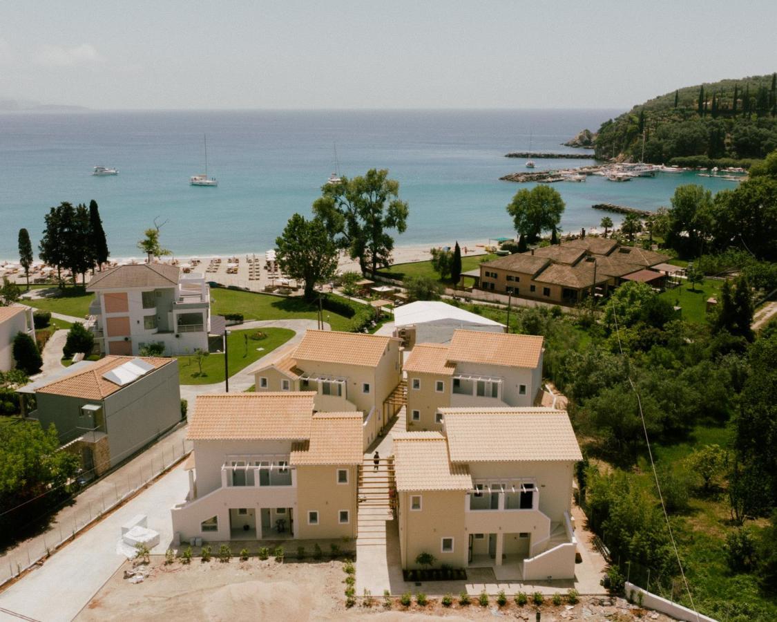 Hotel Eterrano Seaside Retreat Parga Esterno foto