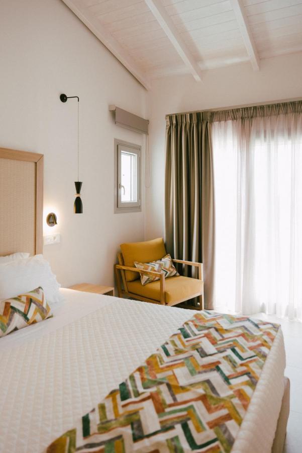Hotel Eterrano Seaside Retreat Parga Esterno foto